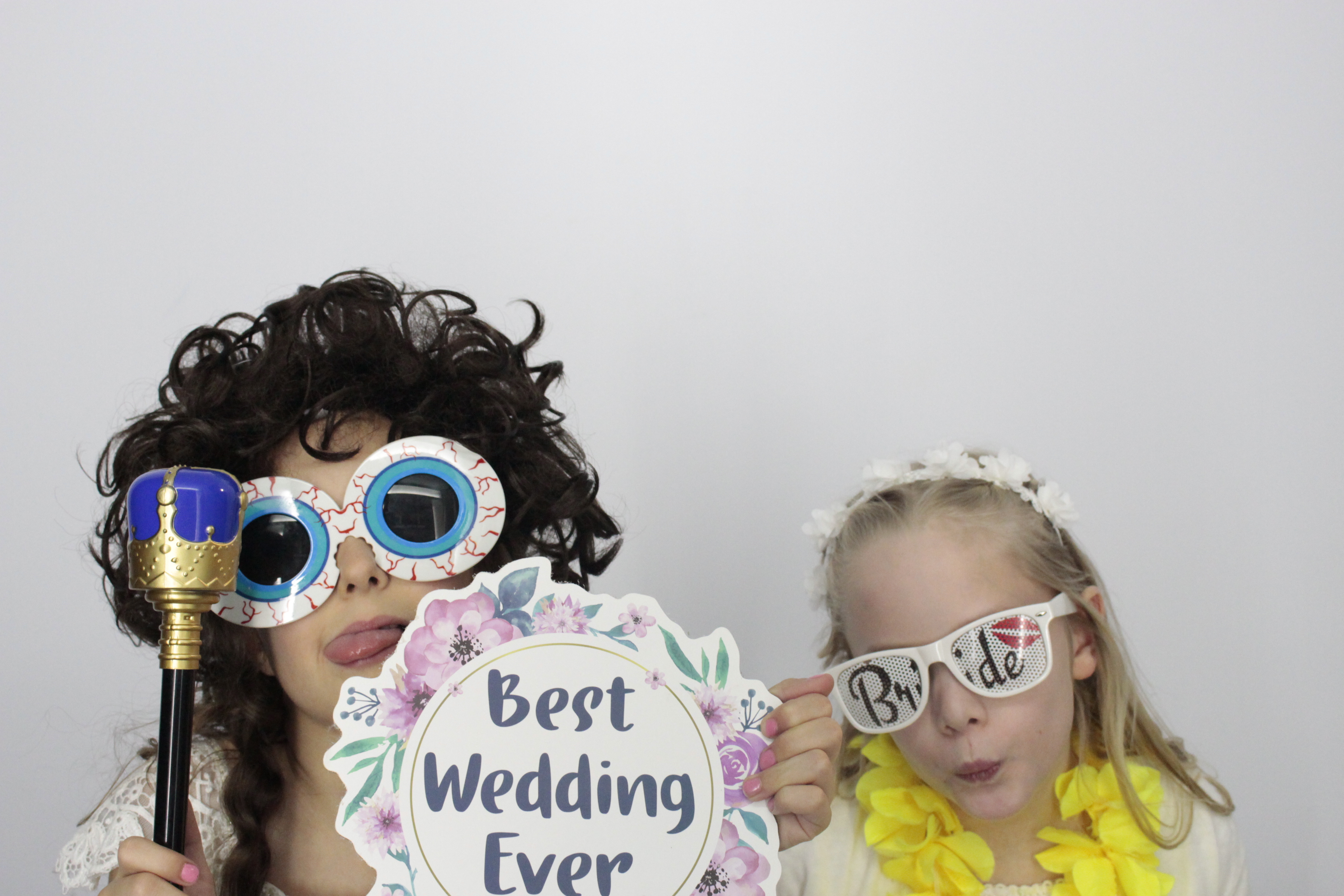 Ben & Abby’s Wedding  | View more photos from the event at gallery.myphotoboothexperience.co.uk/u/MyPhotoBoothExperienceLtd/Ben-Abby’s-Wedding